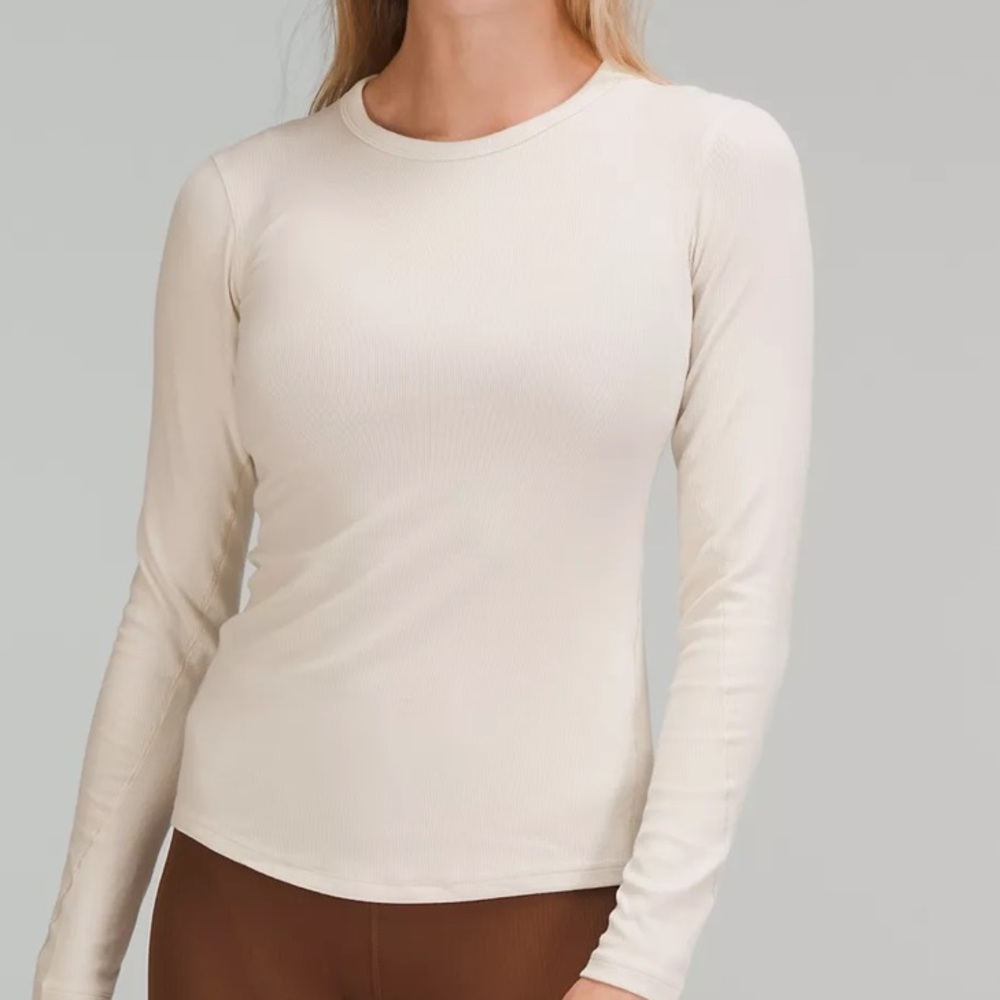 Lululemon Athletica Cream Long Sleeve Tee